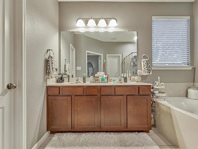 204 Forest Peak Way — Photo 22