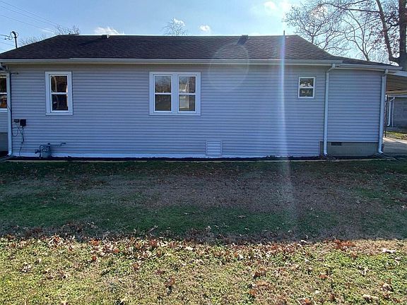 4th image of 613 S McLeansboro St