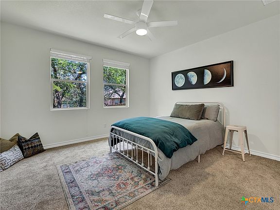 4th image of 216 Mary Max Cir