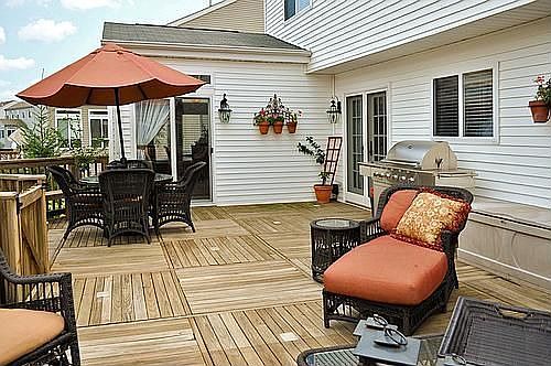 Beautiful Backyard Deck