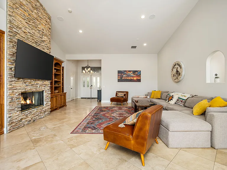 45168 Coeur Dalene Dr — Photo 12