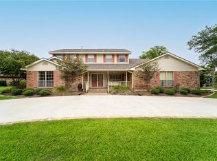 2369 W Briargate Dr, Bryan, TX 77802