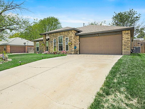 2nd image of 6702 Rio Lobo St