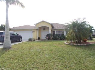 2920 NW 9th St, Cape Coral, FL 33993