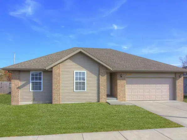1050 S Strasbourg Avenue, Springfield, MO 65802