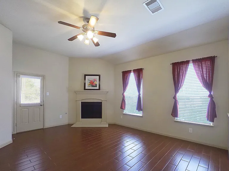 24510 Avellino Ct — Photo 14