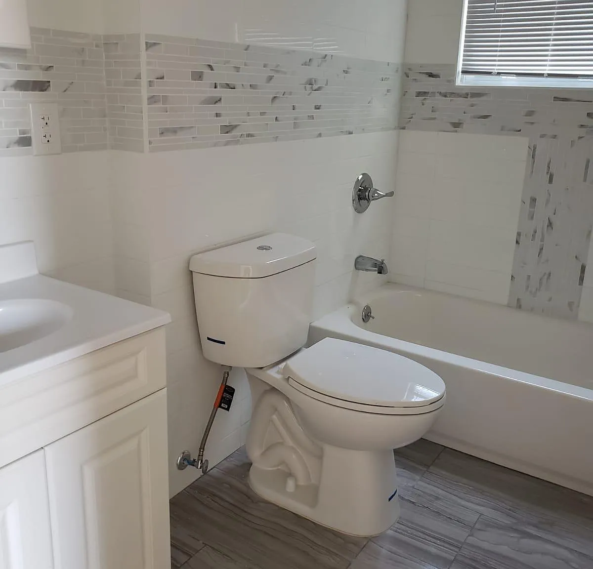 1 bed, $1,799 — Photo 2