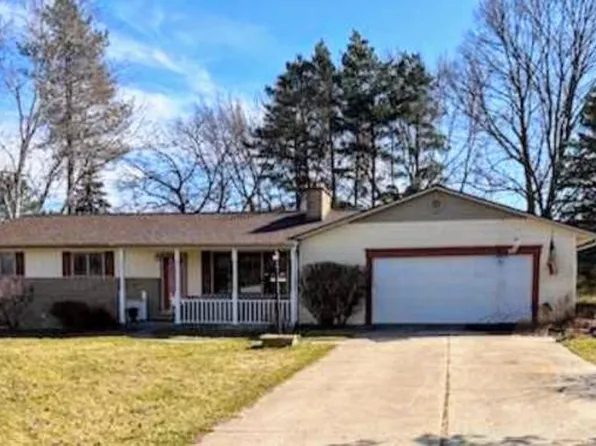 157 Eddy Dr, Caro, MI 48723