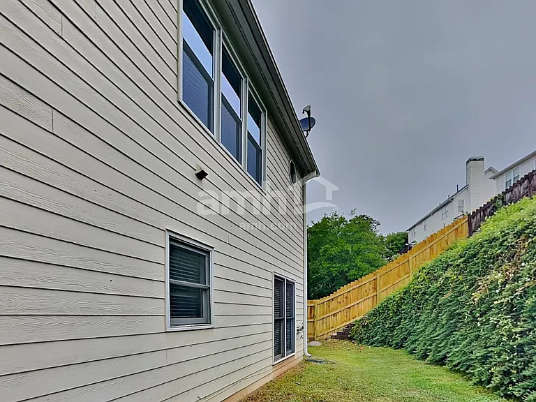 4220 Millside Walk SE — Photo 21