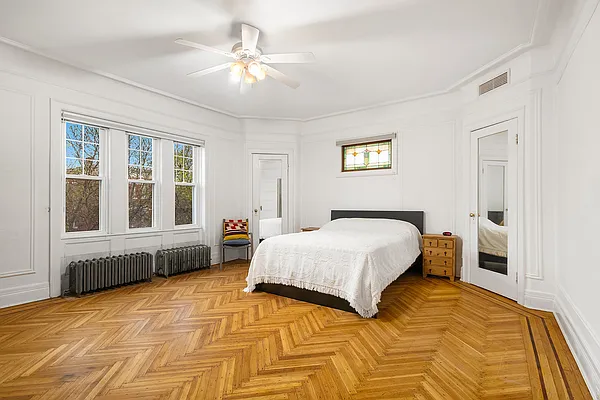 Rented by Brown Harris Stevens | media 16