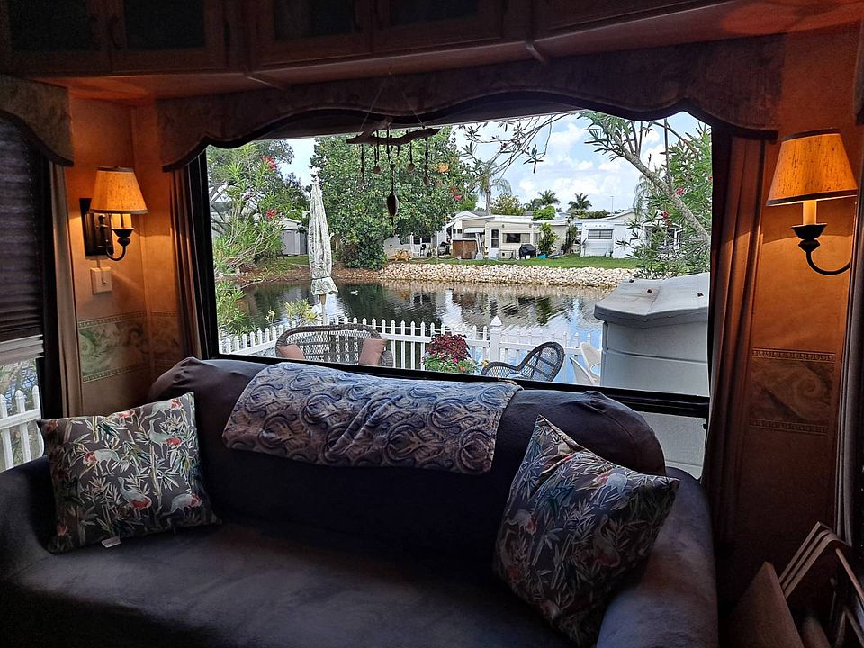 1st image of 3701 Baynard Dr #J-20