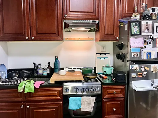 Rented by Bond New York | media 10