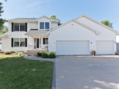 1415 Lyndhurst Dr, Hiawatha, IA, 52233