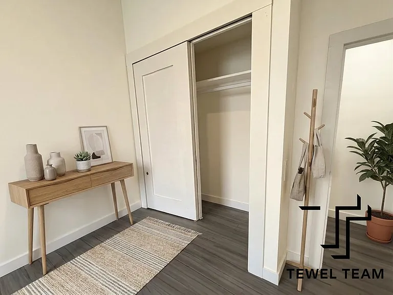 736 Riverside Dr #4BB — Photo 9