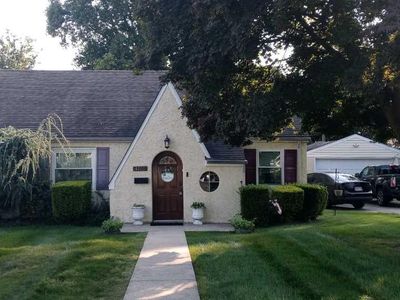 1106 Oakfield Ln, Philadelphia, PA, 19115
