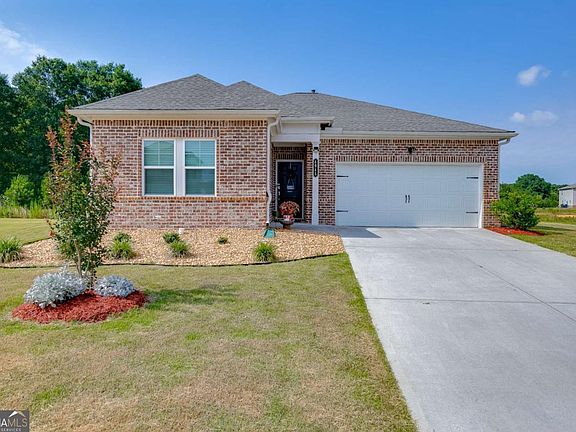 3rd image of 4045 Berry Farm Ct