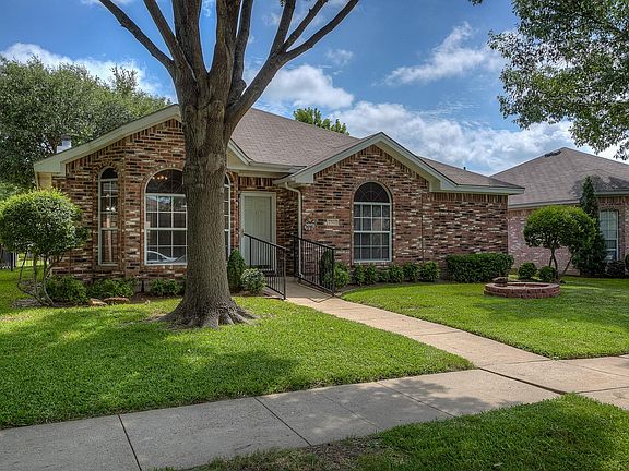 4th image of 2532 Hidden Springs Dr
