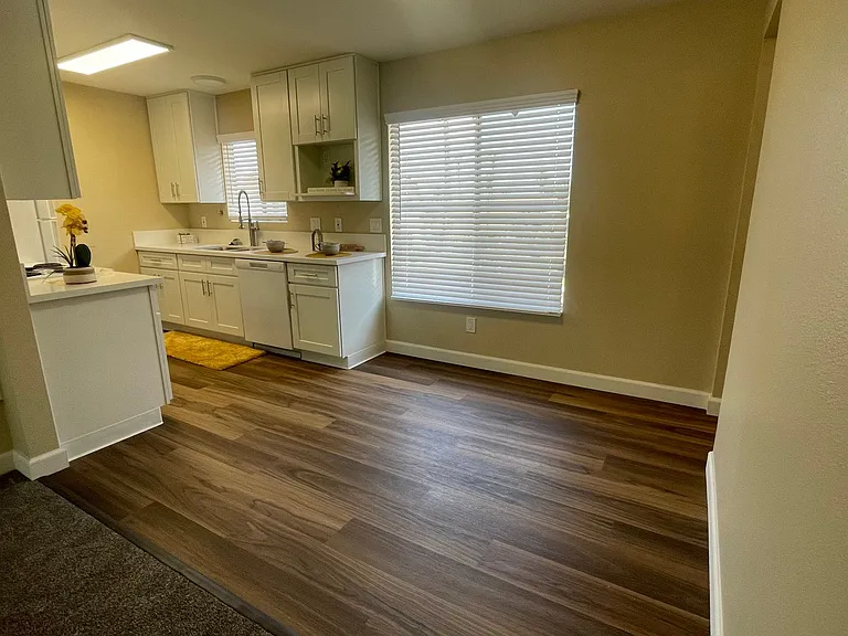 Montebello Villas — Photo 16