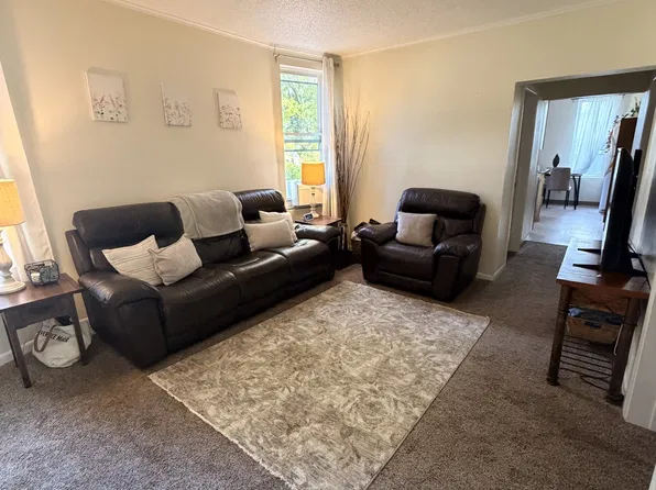 1020 E 6th St #1, Duluth, MN 55805