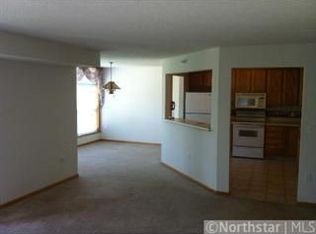 500 3rd Ave NW APT 304, Faribault, MN 55021