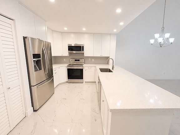 3rd image of 22466 Thousand Pines Ln