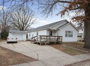 603 S 4th Ave, Washington, IA 52353