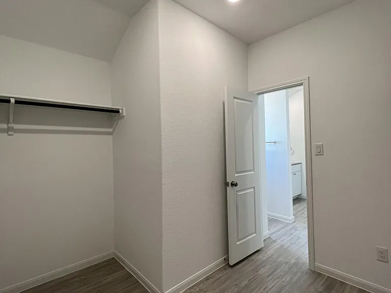 7010 Pail Pl — Photo 47