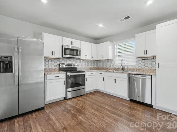 2652 McCurdy Trl, Charlotte, NC 28269