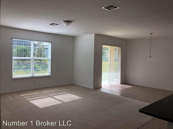 4th image of 1744 Fullers Oak Loop