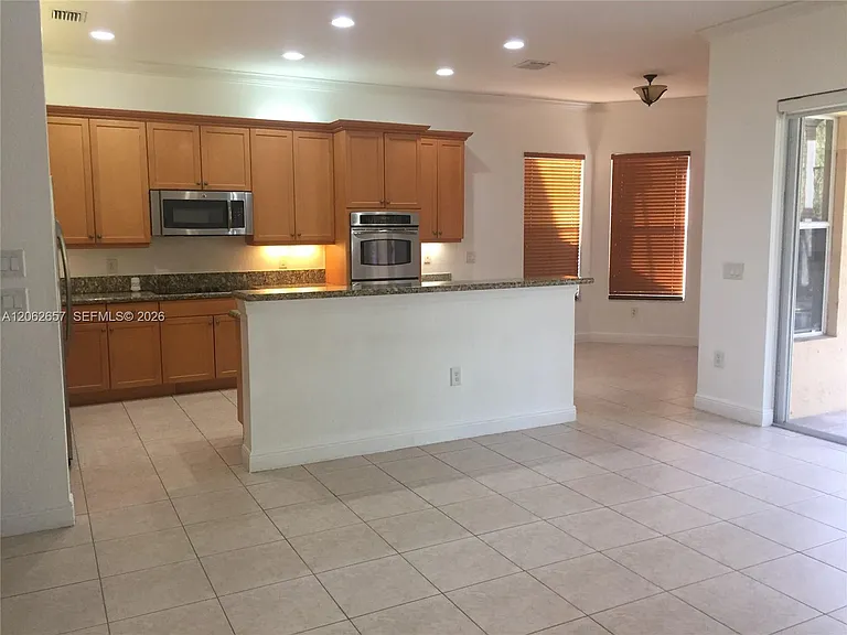 17373 SW 47th Ct — Photo 10
