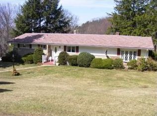 139 Dwellington Dr, Valencia, PA 16059