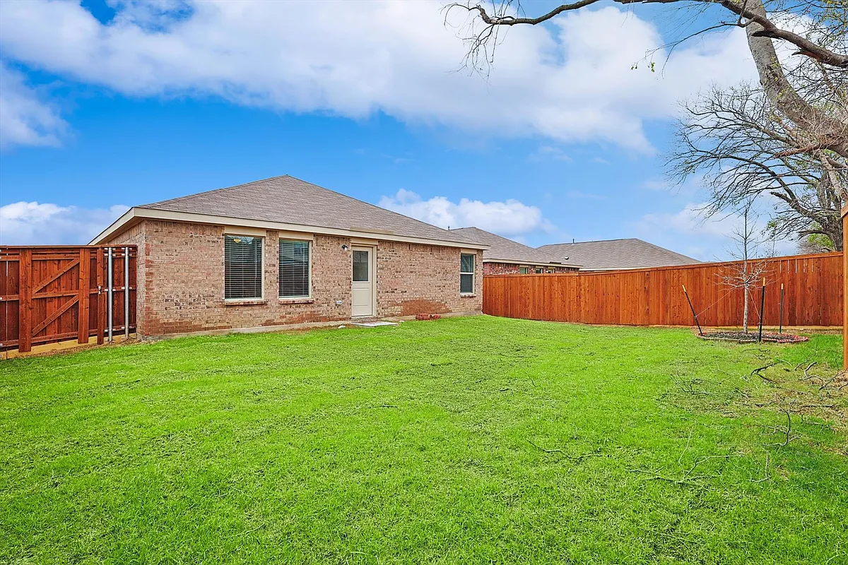 Building Photo - 1312 Claireborne Ct