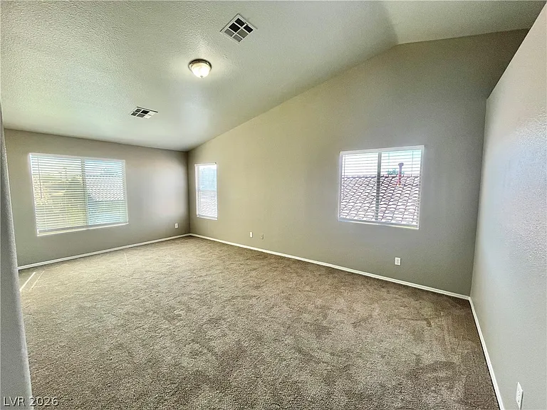 9924 Clover Field Ct — Photo 13