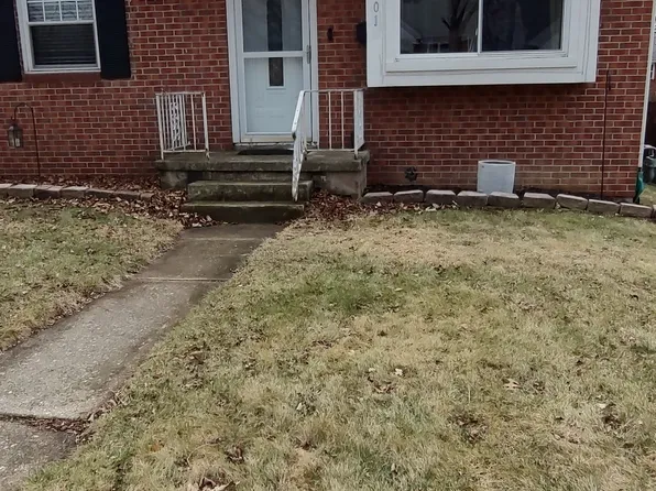 1901 Glencove Dr, Toledo, OH 43609