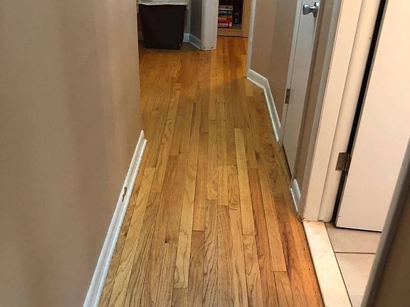 3rd image of 28633 Relda Dr