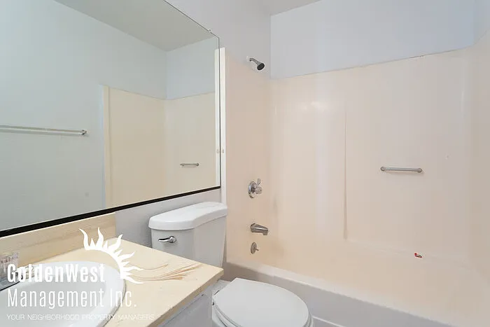4434 W Sunnyslope Ln — Photo 16