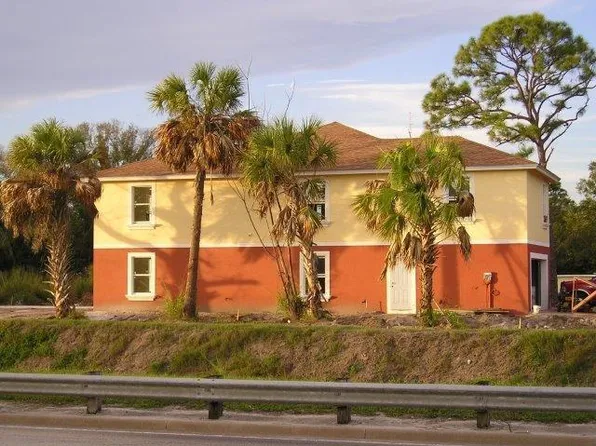 2209 S 33rd Street, Fort Pierce, FL 34947