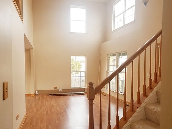 3rd image of 2735 Carlsbad Cir