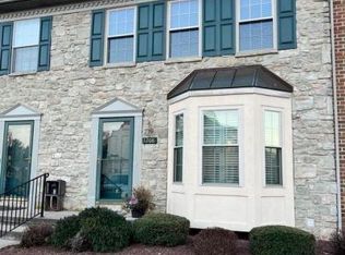 1208 Cobblestone Ln, Lancaster, PA 17601