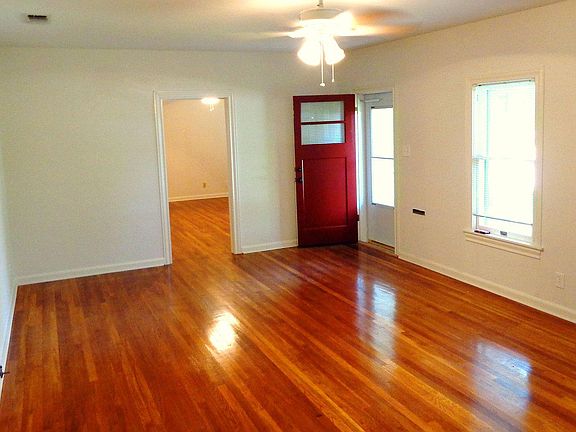 4th image of 465 S Guenther Ave