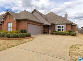 283 Creekside Ln, Pelham, AL 35124