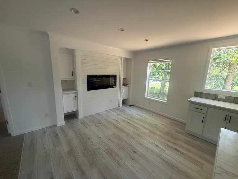 65 Forest Manor Rd — Photo 7