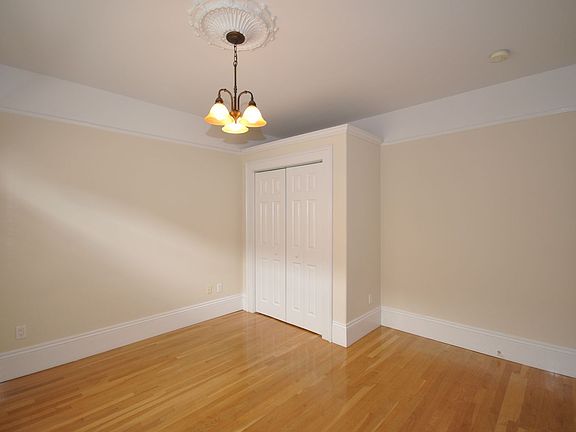 5th image of 940 Leavenworth St #1