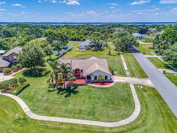 2nd image of 3315 Horse Trail Ct
