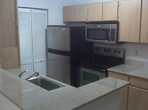 2nd image of 11532 Westwood Blvd APT 627