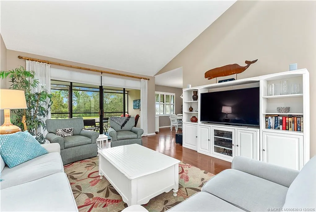 2 bed, 2.0 bath, 1498 sqft, $8,500 — Photo 1