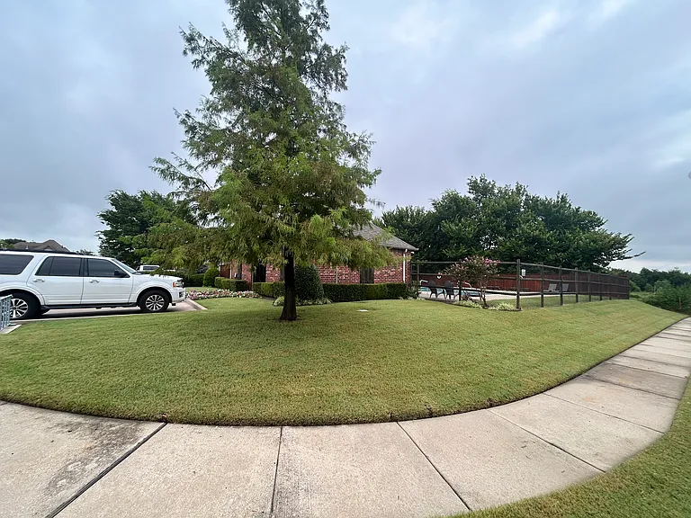 1801 E Montgomery St — Photo 29