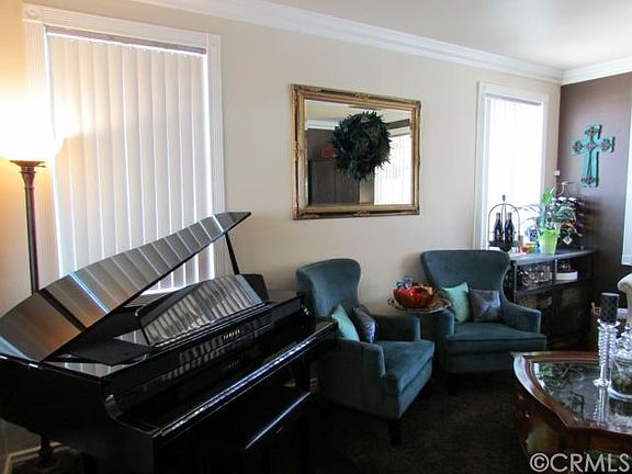 5th image of 15639 Rockwell Ave