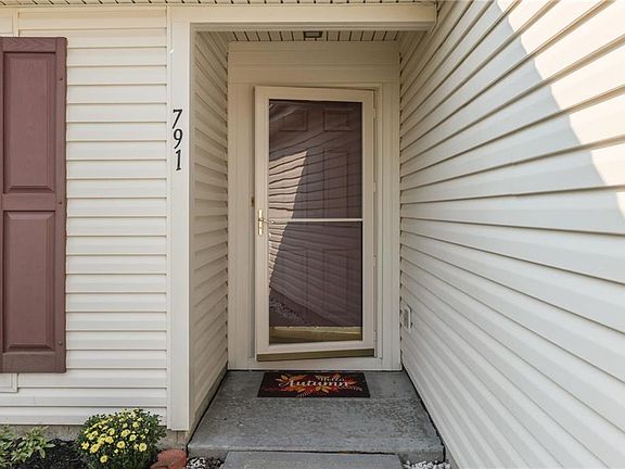 5th image of 791 Tall Timber Dr