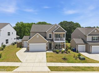 524 Glenwyck Ct, Fuquay Varina, NC 27526